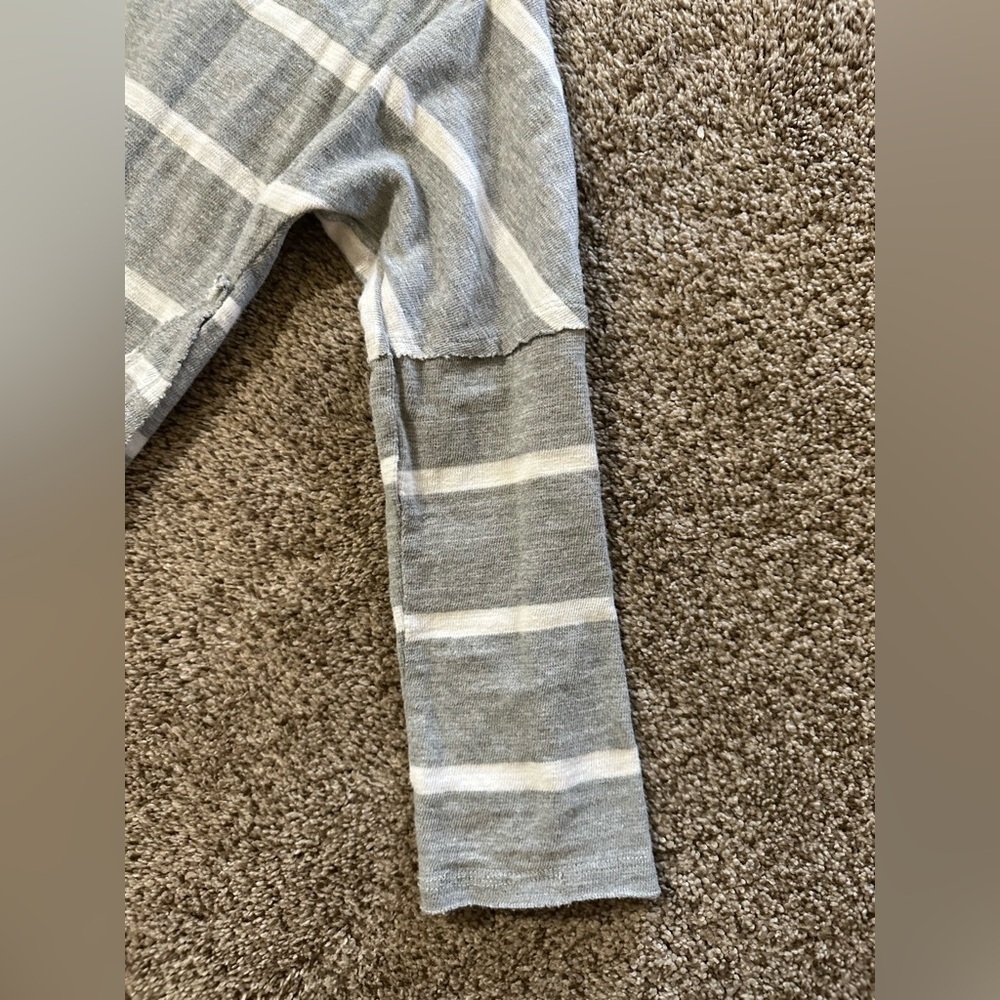 Umgee Gray and White Striped Sweater - Picture 6 of 9